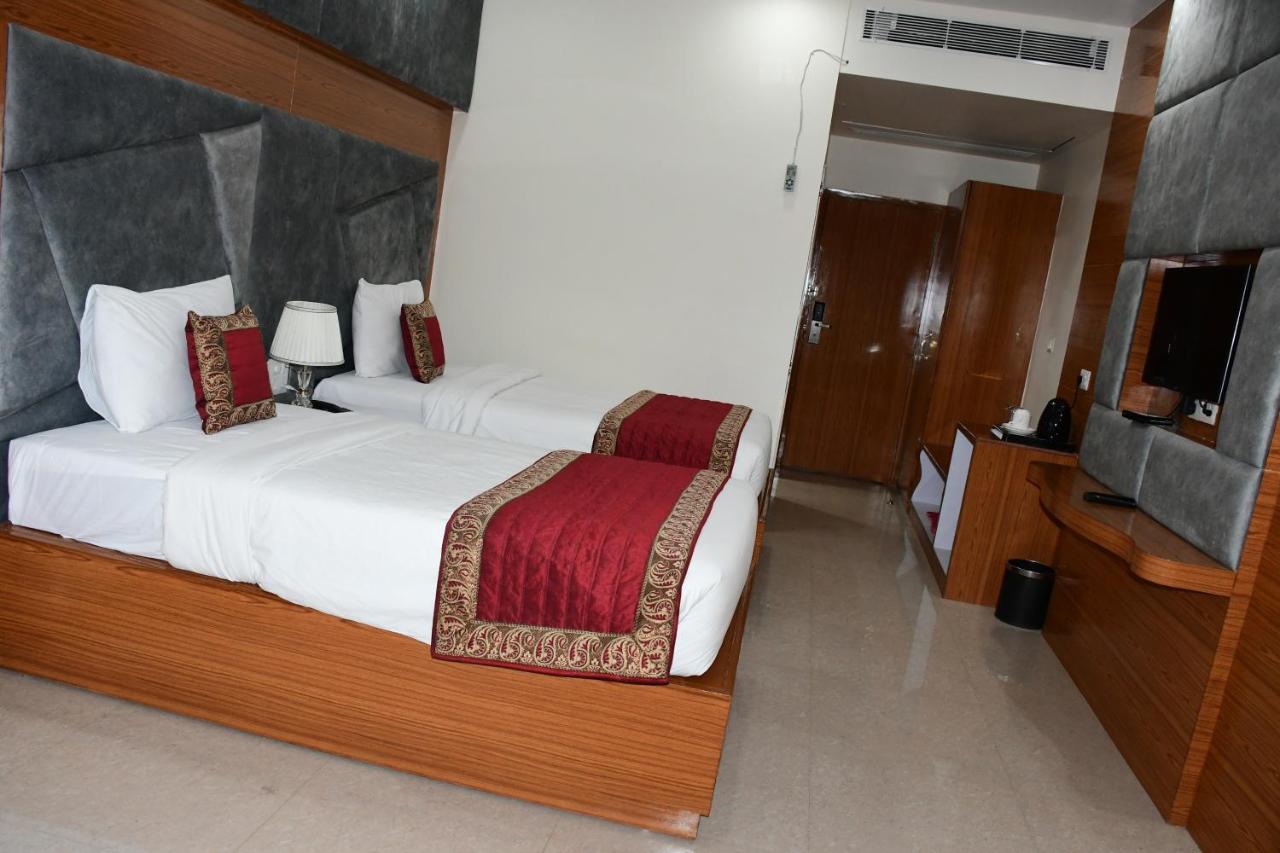 Hotel Anand International Bodh Gaya Extérieur photo