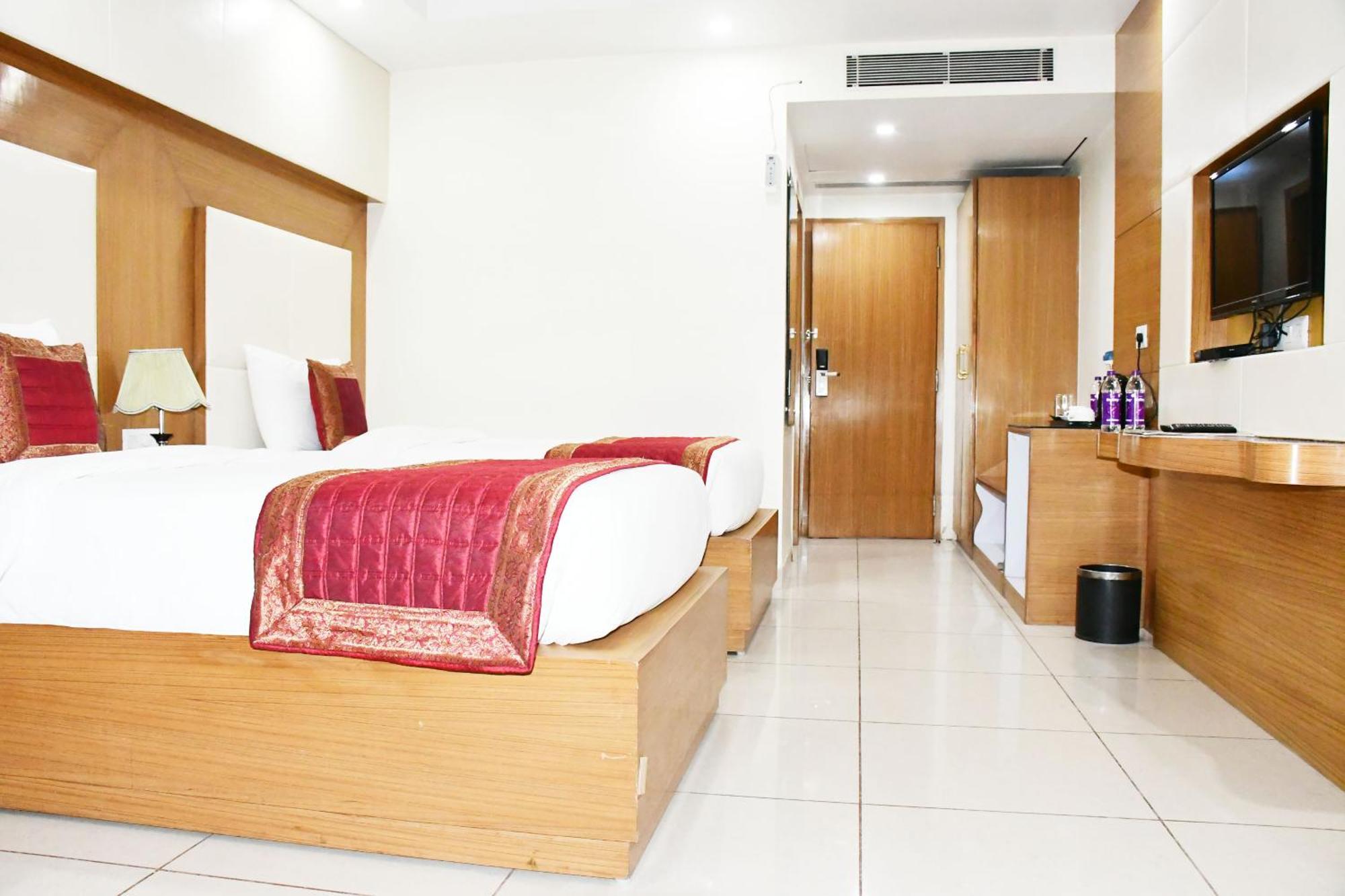 Hotel Anand International Bodh Gaya Extérieur photo