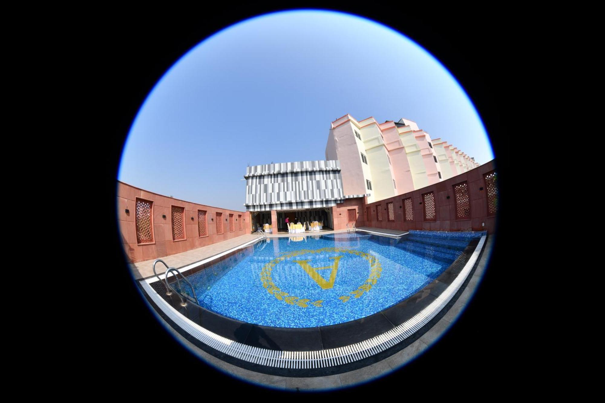 Hotel Anand International Bodh Gaya Extérieur photo